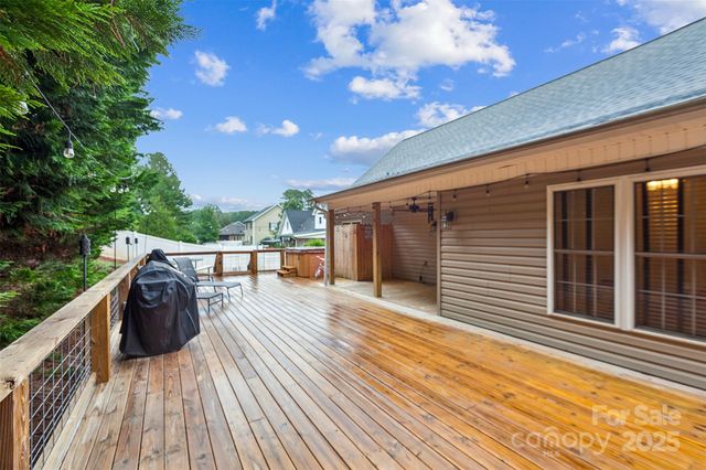 150 Marys Lane, Rutherfordton, NC 28139