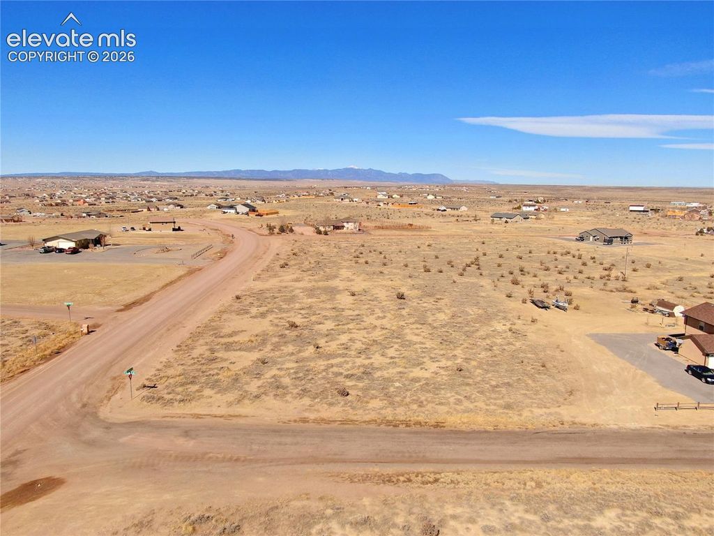 1807 E Jerrian Lane, Pueblo West, CO 81007 — exterior