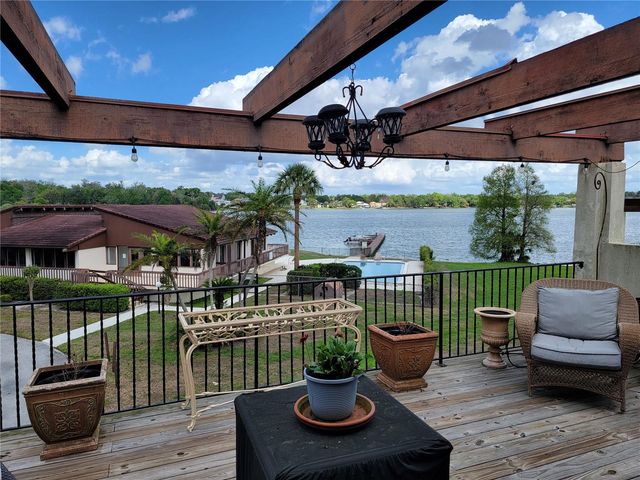 1 CASA LOMA WAY, Lakeland, FL 33813