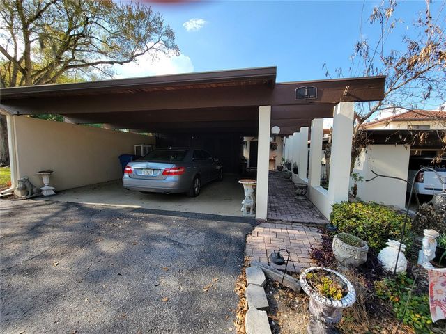 1 CASA LOMA WAY, Lakeland, FL 33813