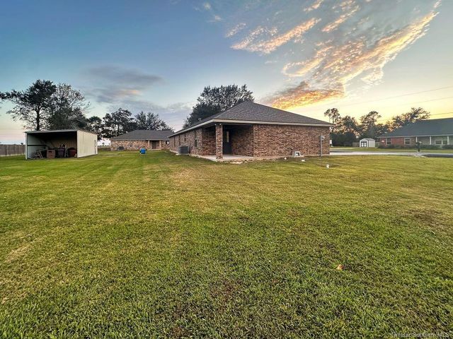 7605 Green Meadow Road, Lake Charles, LA 70607