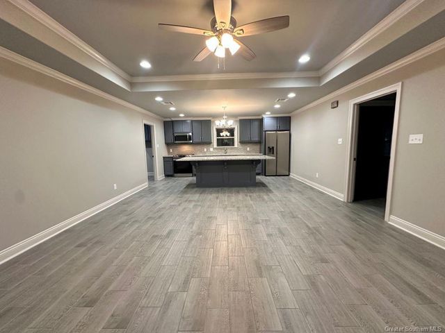 7605 Green Meadow Road, Lake Charles, LA 70607