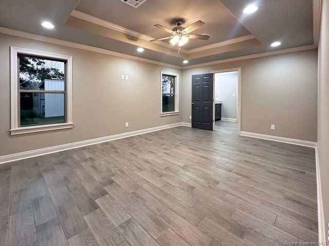 7605 Green Meadow Road, Lake Charles, LA 70607