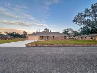 7605 Green Meadow Road, Lake Charles, LA 70607