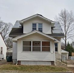621 S Vermont Avenue, Royal Oak, MI 48067