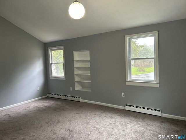 24 Avon Street, Enfield, CT 06082