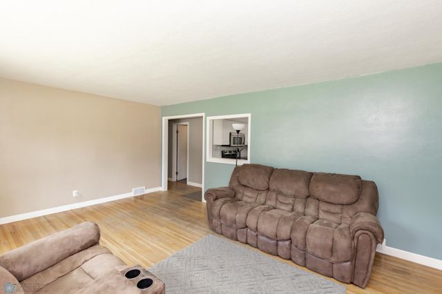 420 17th Street S, Moorhead, MN 56560