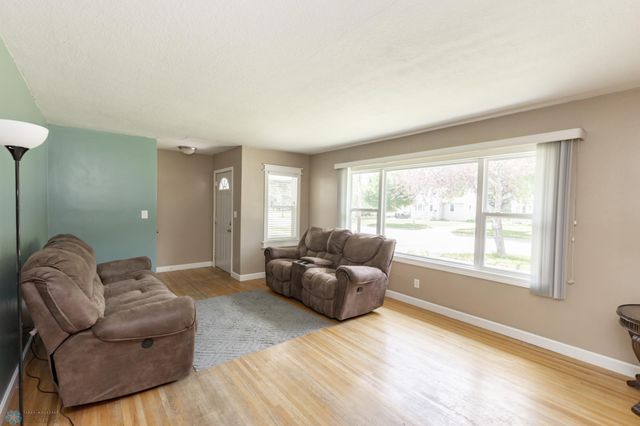 420 17th Street S, Moorhead, MN 56560