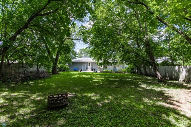 420 17th Street S, Moorhead, MN 56560