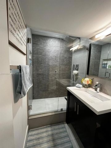 1627 Brickell Ave 1204, Miami, FL 33129