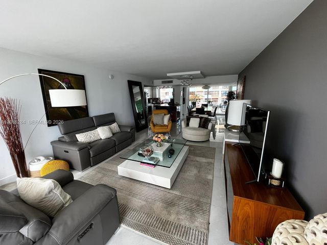 1627 Brickell Ave 1204, Miami, FL 33129