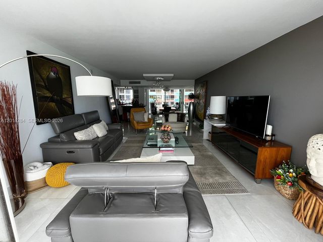 1627 Brickell Ave 1204, Miami, FL 33129
