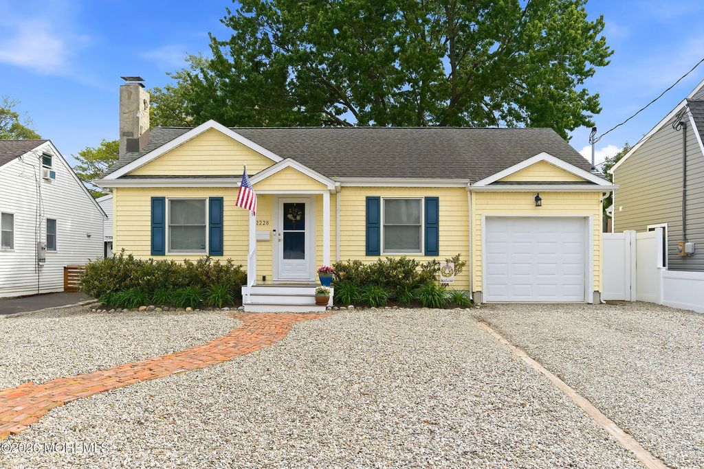 2228 Rogers Road, Point Pleasant, NJ 08742