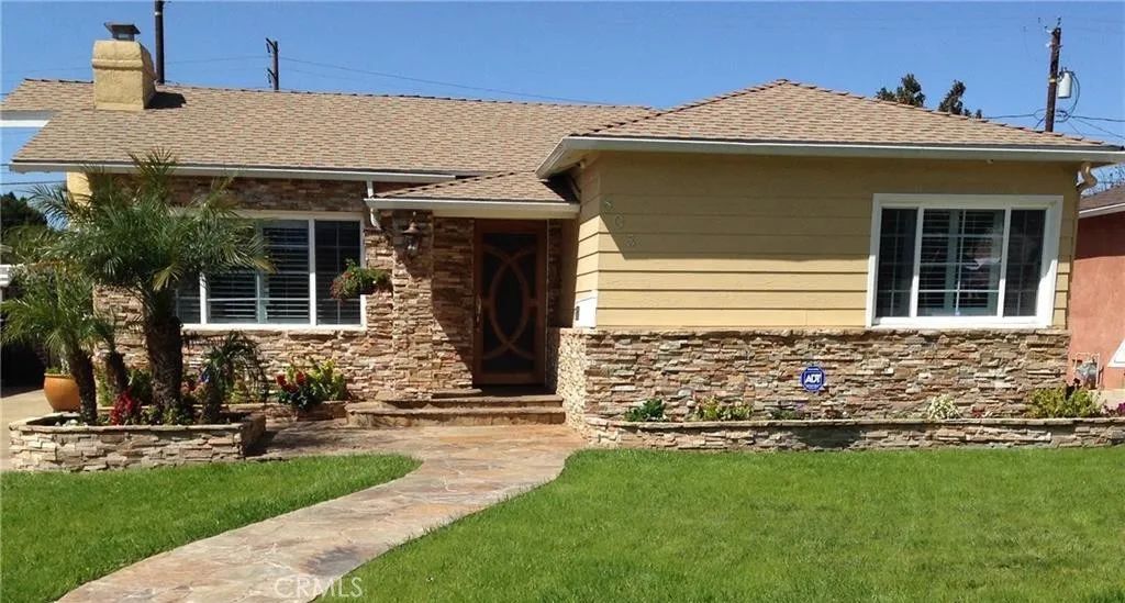805 N Brighton, Burbank, CA 91506