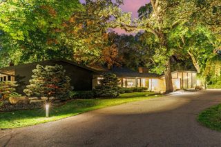20025 Manor Road, Shorewood, MN 55331