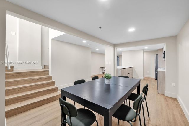 5445 Collins Ave M9 M10 M11 M12, Miami Beach, FL 33140