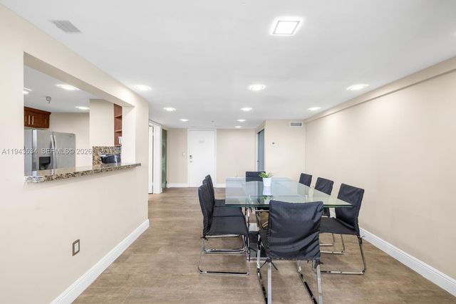 5445 Collins Ave M9 M10 M11 M12, Miami Beach, FL 33140