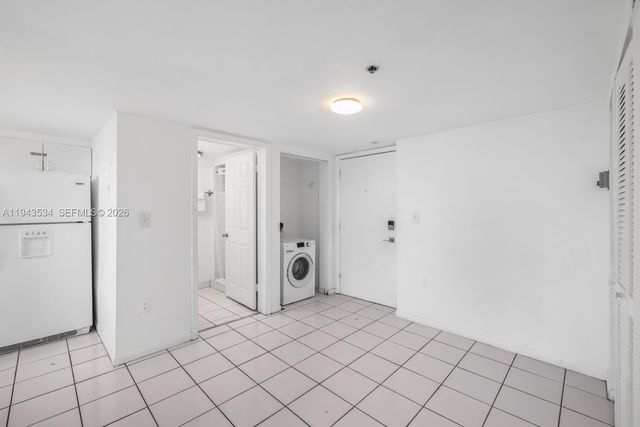 5445 Collins Ave M9 M10 M11 M12, Miami Beach, FL 33140