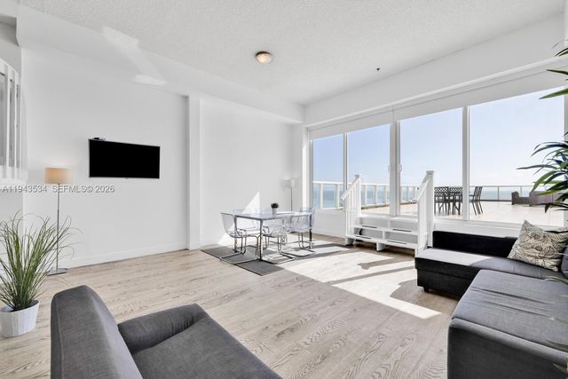 5445 Collins Ave M9 M10 M11 M12, Miami Beach, FL 33140