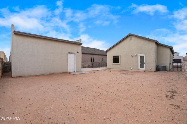 14324 Chris Zingo Lane, Horizon City, TX 79928