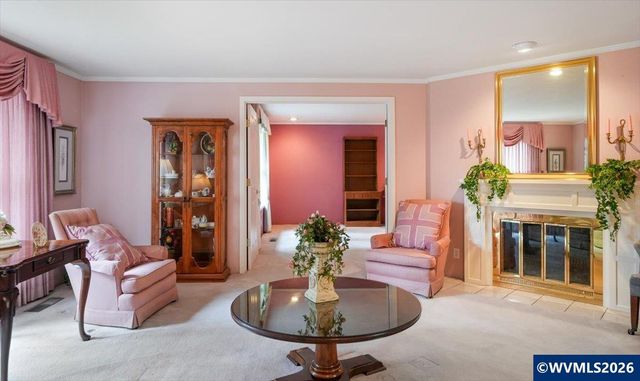 1376 Brickley Rd, Eugene, OR 97401