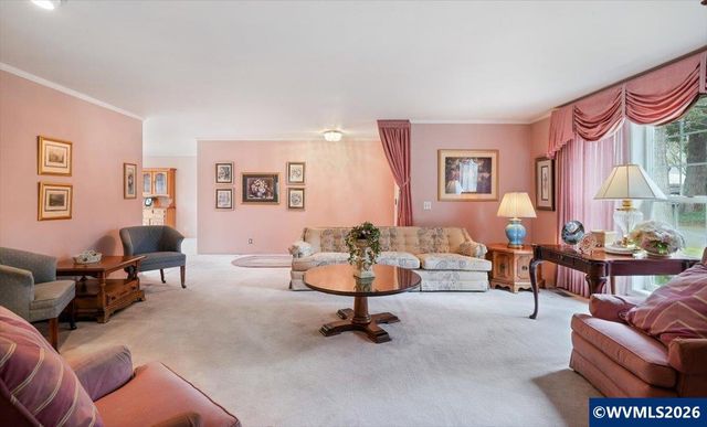 1376 Brickley Rd, Eugene, OR 97401