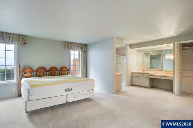 1376 Brickley Rd, Eugene, OR 97401