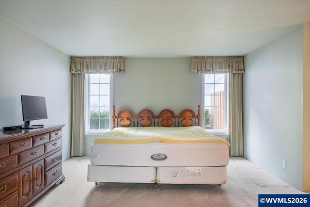 1376 Brickley Rd, Eugene, OR 97401