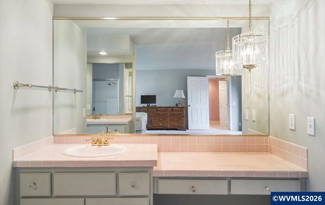 1376 Brickley Rd, Eugene, OR 97401