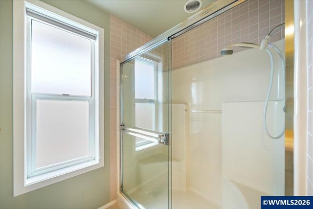 1376 Brickley Rd, Eugene, OR 97401