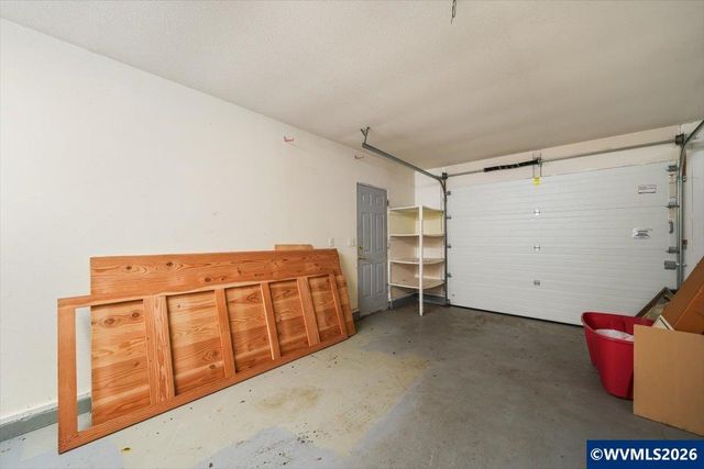 1376 Brickley Rd, Eugene, OR 97401