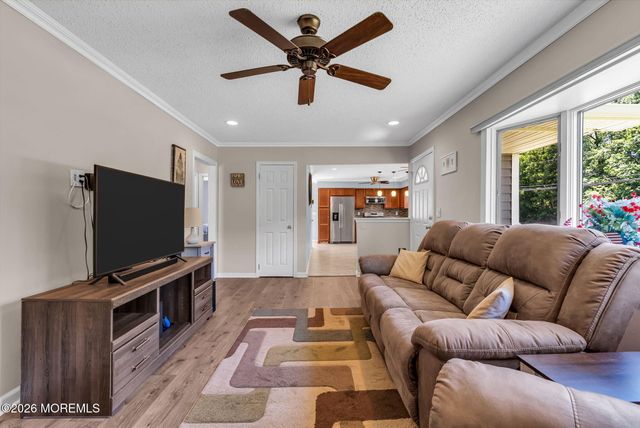 835 Vaughn Avenue, Toms River, NJ 08753