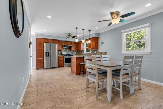 835 Vaughn Avenue, Toms River, NJ 08753