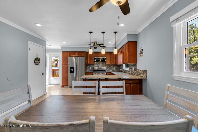 835 Vaughn Avenue, Toms River, NJ 08753