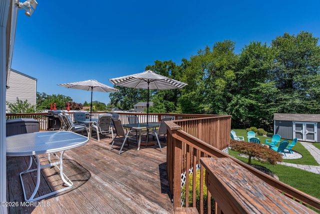 835 Vaughn Avenue, Toms River, NJ 08753