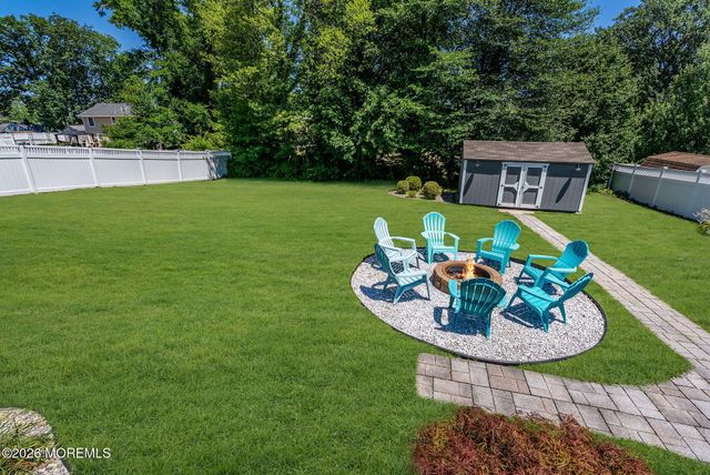 835 Vaughn Avenue, Toms River, NJ 08753