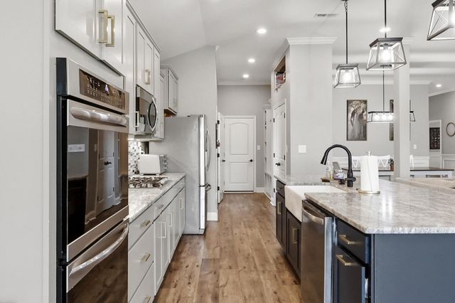 445 Houston Oaks Drive, Paris, KY 40361