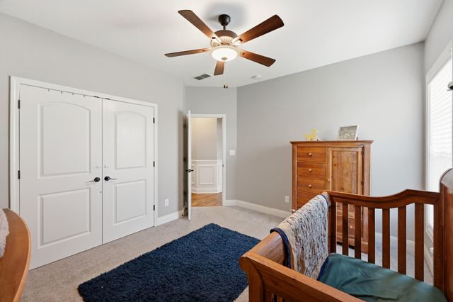 445 Houston Oaks Drive, Paris, KY 40361