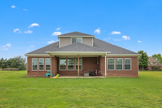 445 Houston Oaks Drive, Paris, KY 40361