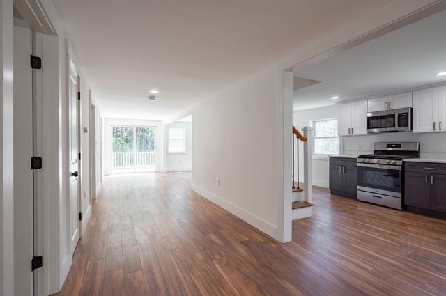 35 Bittersweet Lane, Tilton, NH 03276