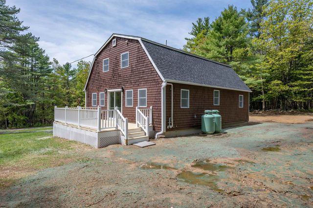 35 Bittersweet Lane, Tilton, NH 03276