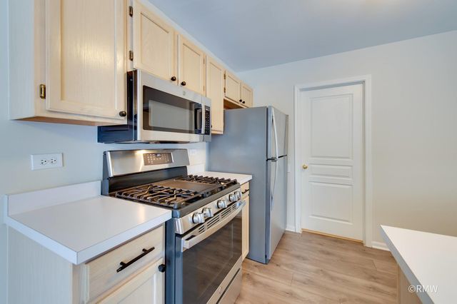 1223 Summersweet Lane, Bartlett, IL 60103