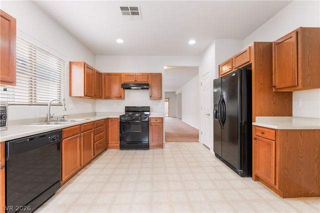 6072 Corbin Avenue, Las Vegas, NV 89122