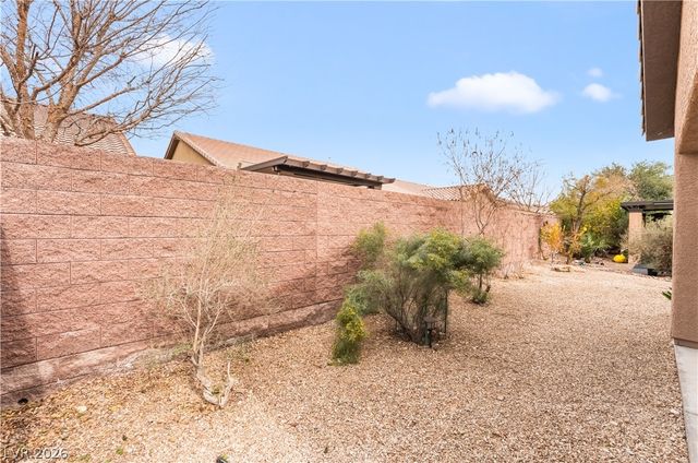 6072 Corbin Avenue, Las Vegas, NV 89122