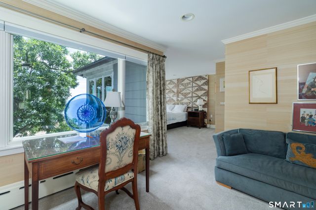 18 Rockland Park, Branford, CT 06405