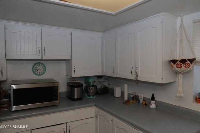 911 Luna Street, Las Cruces, NM 88001