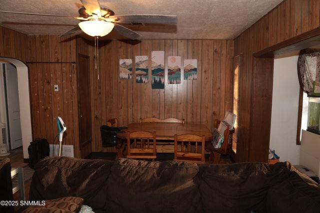 911 Luna Street, Las Cruces, NM 88001
