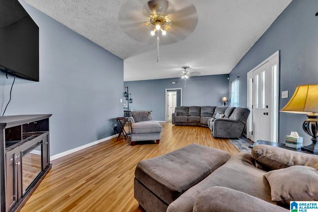 75 CHESTNUT VIEW, Hayden, AL 35079