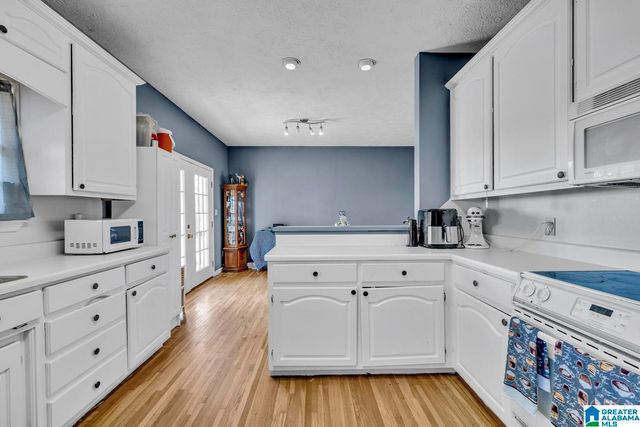 75 CHESTNUT VIEW, Hayden, AL 35079