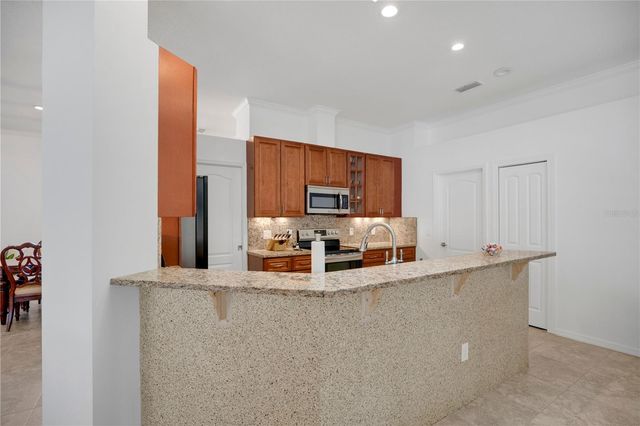 2 COVENTRY PLACE, Palm Coast, FL 32137